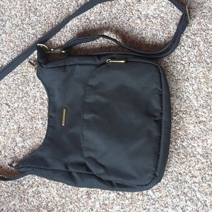 Travelon RFID cross body bag.